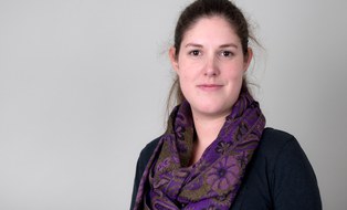 Porträtfoto von Frau Maya Sevecke