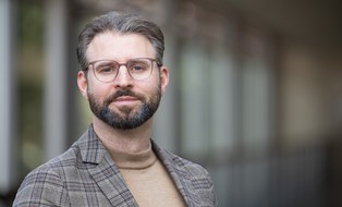 Porträt Matthias Fejes