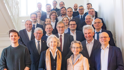 Gruppenfoto von Vertreterinnen und Vertretern von Hochschulen aus Sachsen und Thüringen.